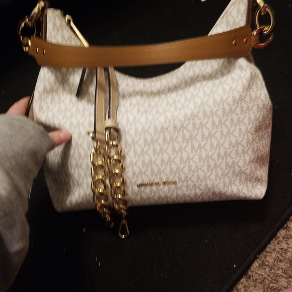 Michael Kors - Picture 6 of 8